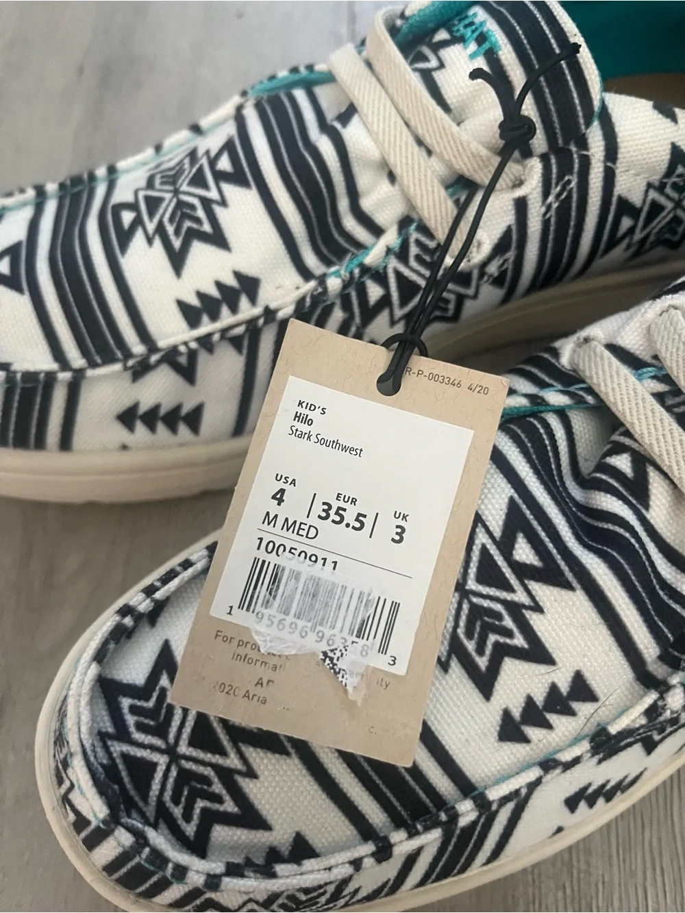 Ariat Hilo Black & White Patterned Kids Sneakers with Teal Lining